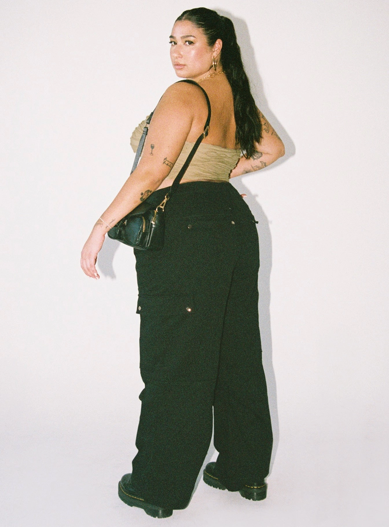 Durable Design Fallout Mid Rise Cargo Pants Black Curve