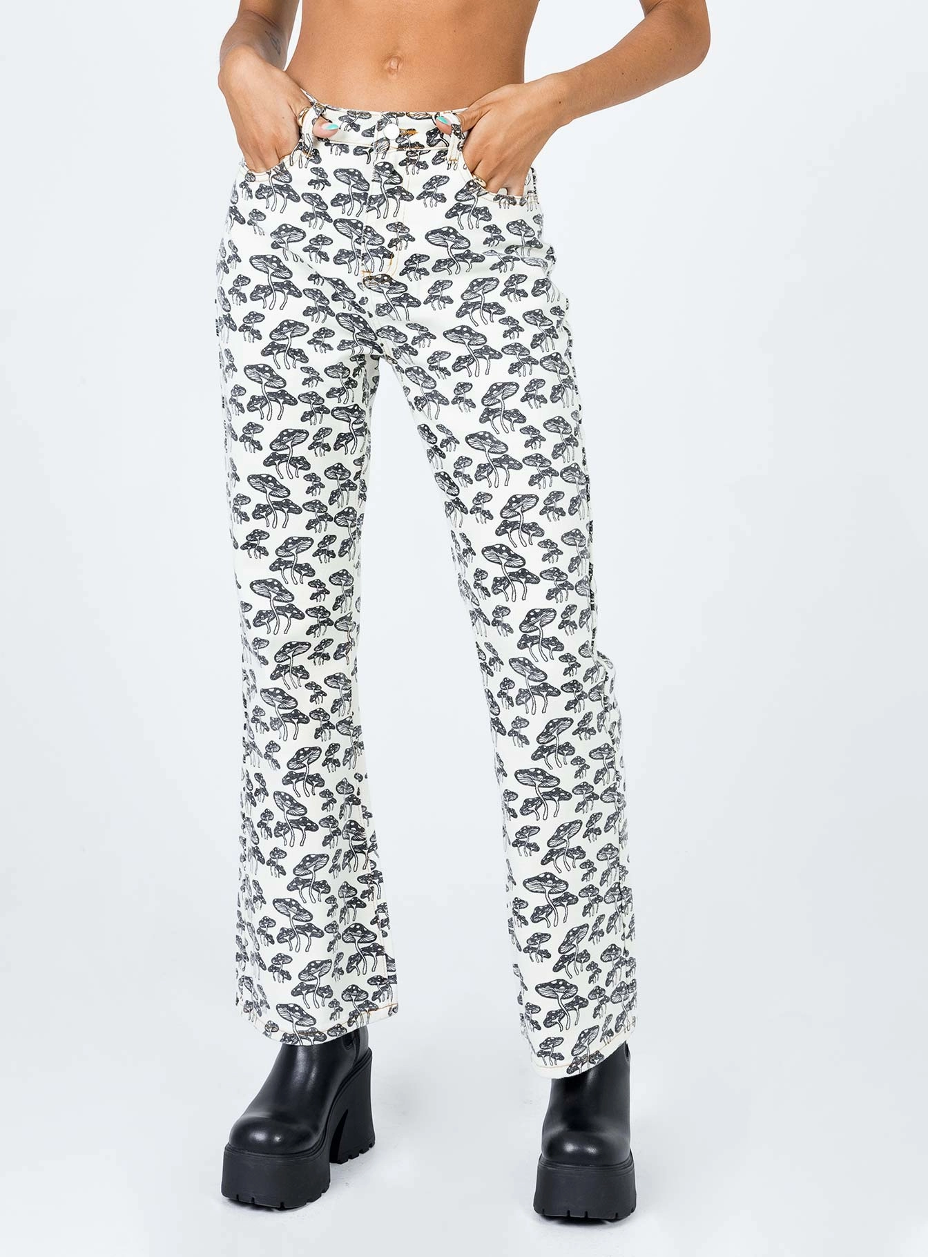 Meilani Lounge Denim Jeans Off White Classic Gym Ready Everyday Piece