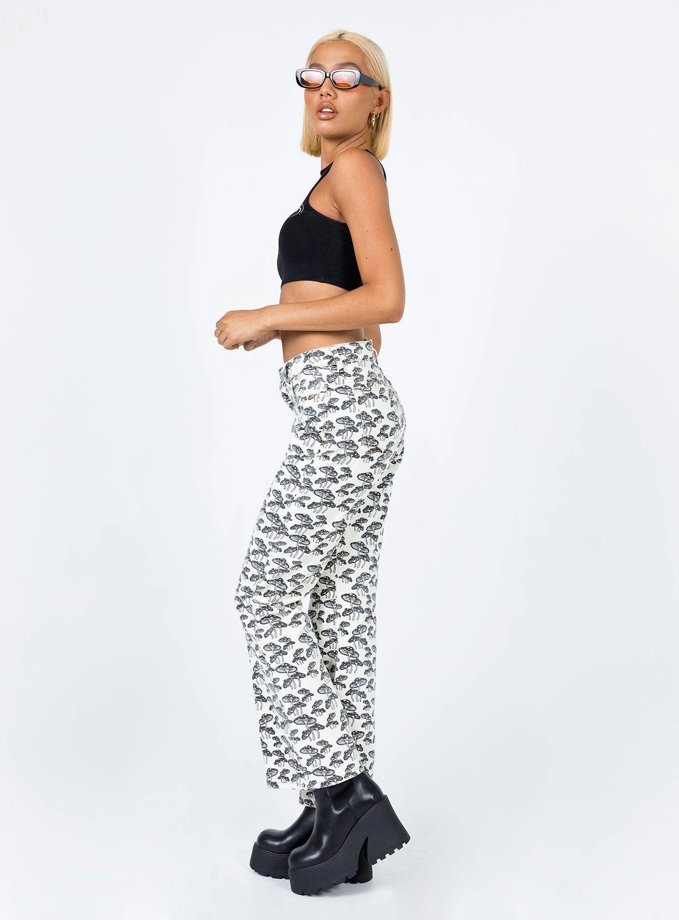 Casual Spring Mood Classic Wear Stylish Daily Wear Parent Style Meilani Lounge Denim Jeans Off White