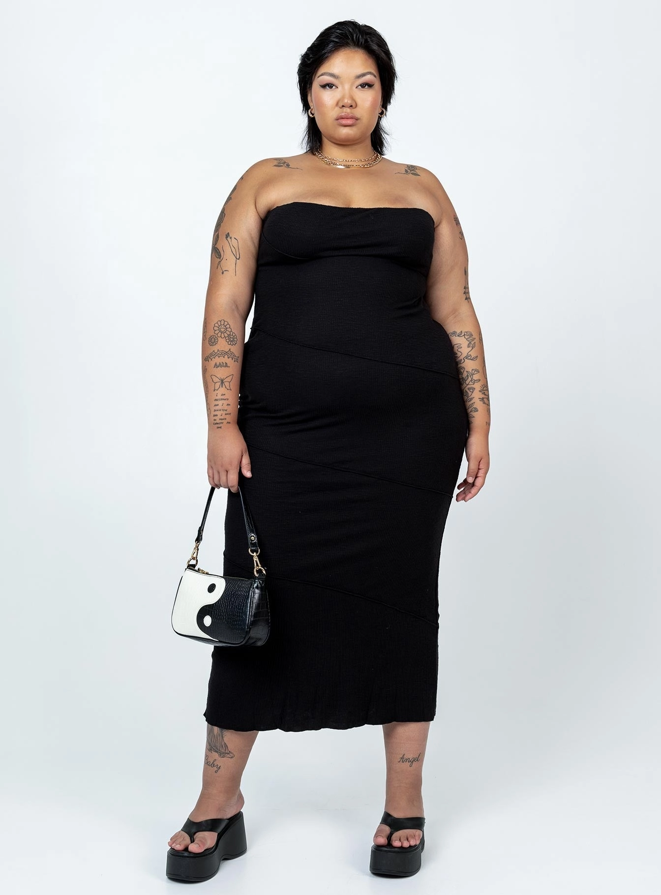 Oscar Midi Dress Black Curve Chic Direction