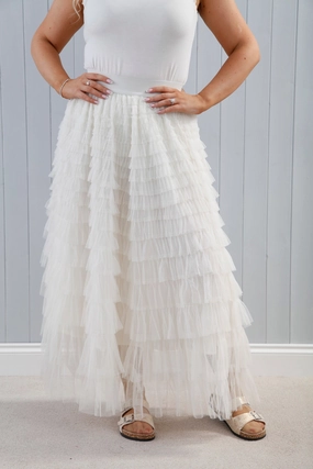 Seraphina Ruffle Skirt Cream Travel Ease