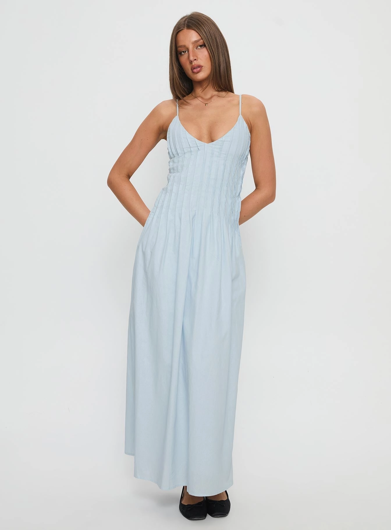 Fresh Color Fresh Flow Adriela Pleat Maxi Dress Blue