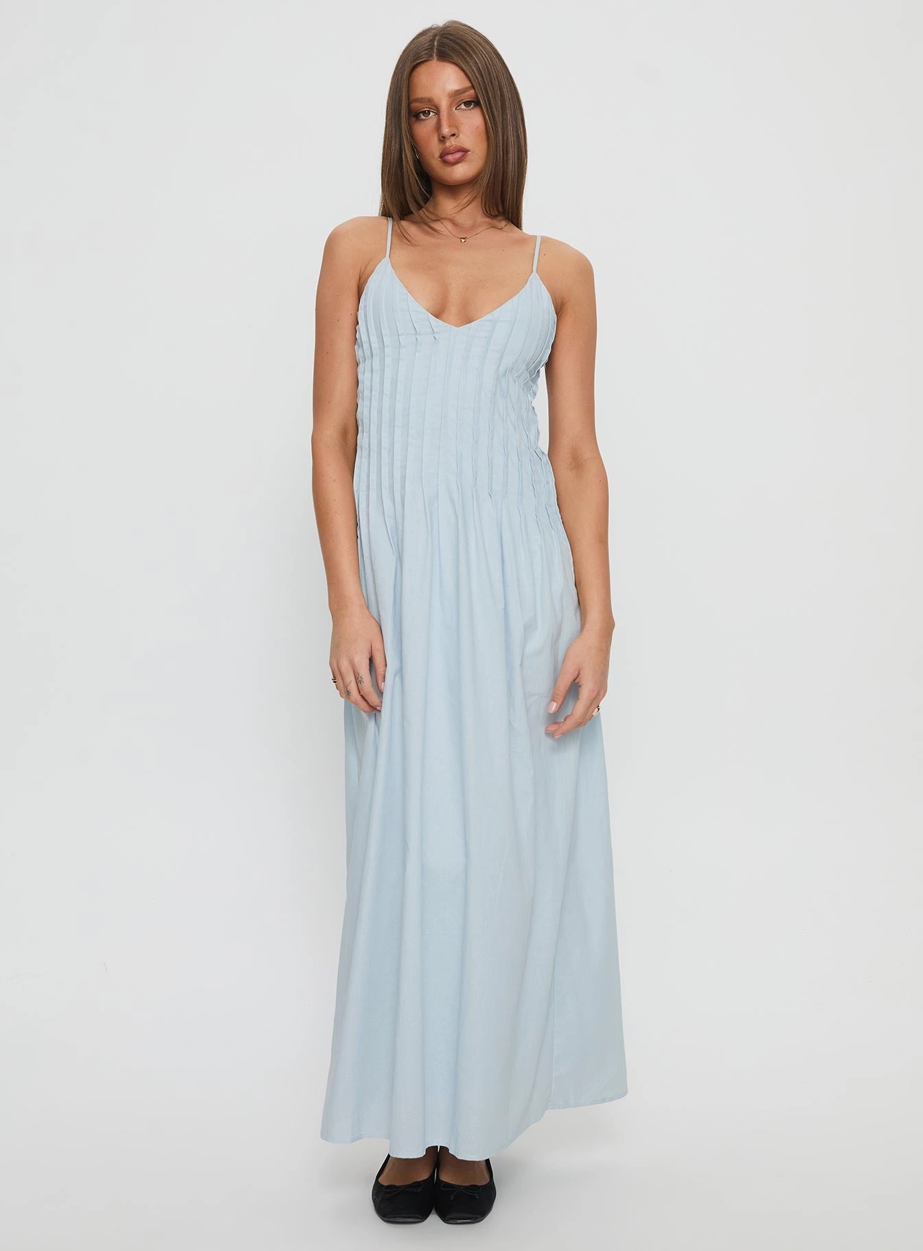 Beach Walk Warm Undertone Adriela Pleat Maxi Dress Blue
