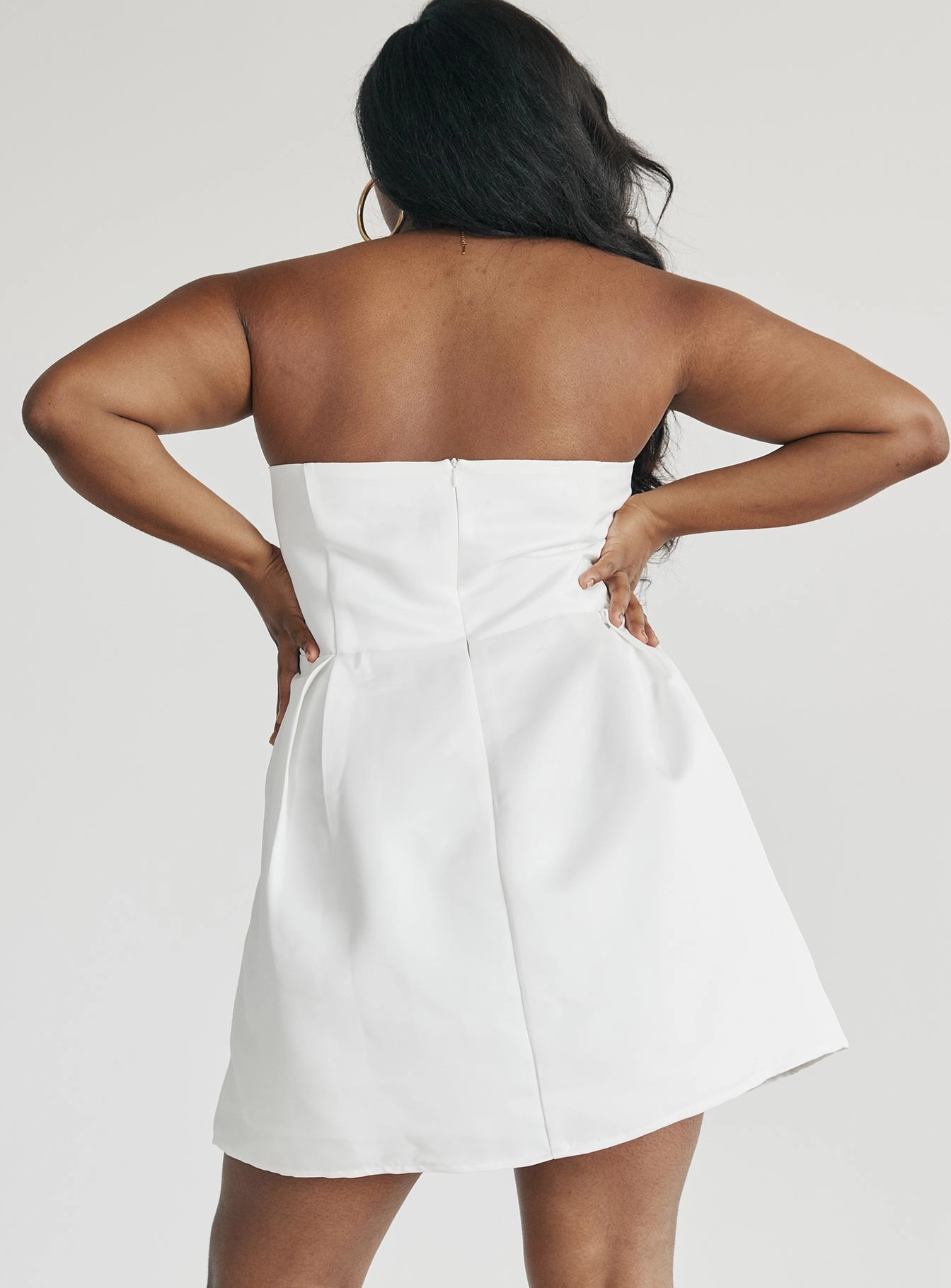 Spader Corset Mini Dress White Curve Daytime Look Subtle Flow