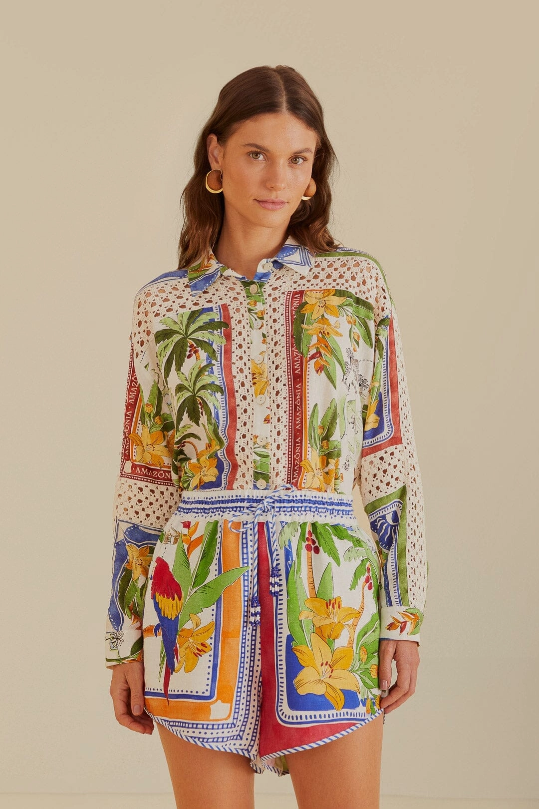 Windproof Design Off-White Tropical Destination LENZING? ECOVERO? Euroflax? Shorts