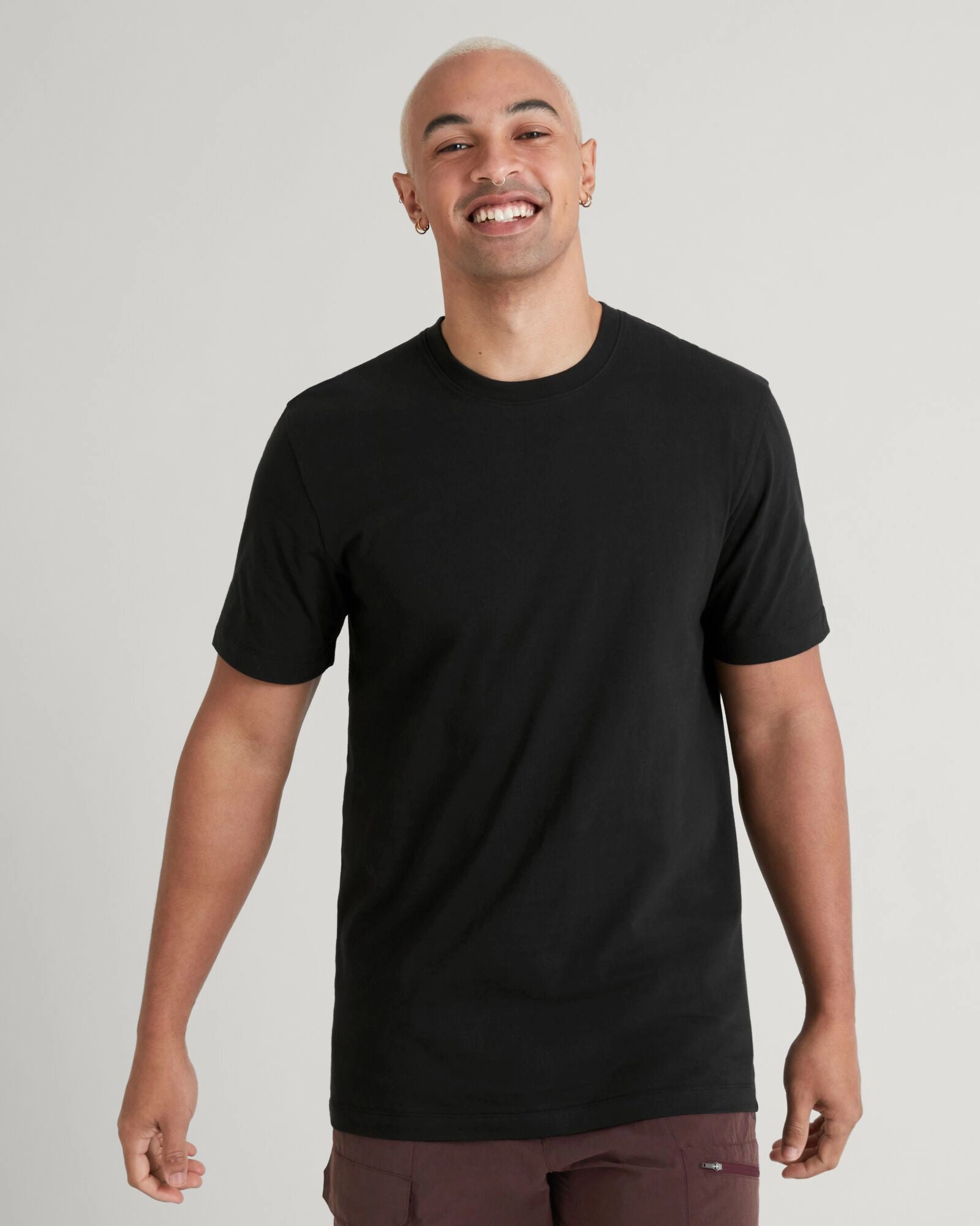 MicroPiqueKnit Versatile Piece KMD Solid Men's Short Sleeve T-shirt - Black Stingray