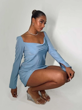 Maximalist-Trend Occasion Ready Star Power Mini Dress Blue