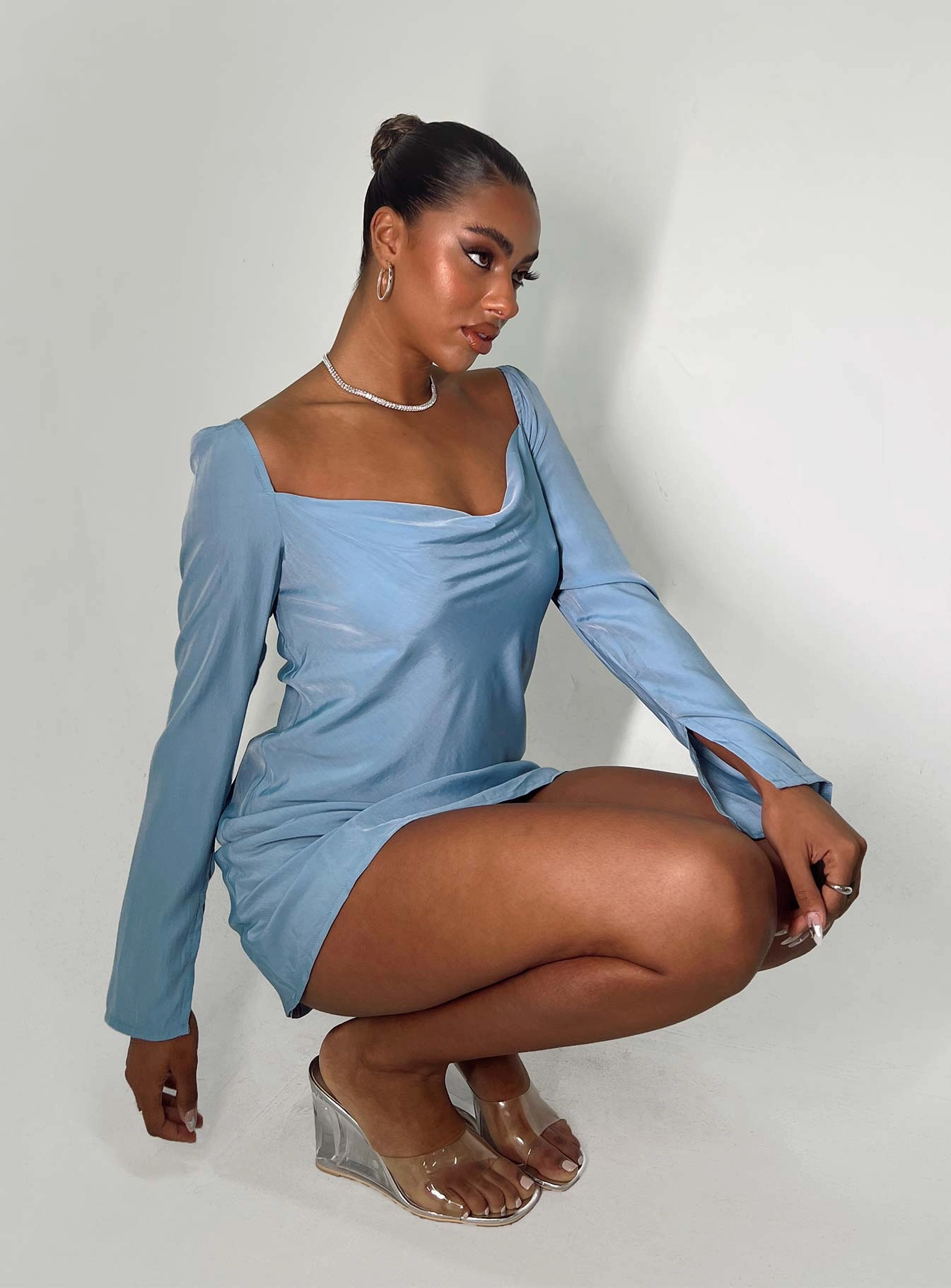 Maximalist-Trend Occasion Ready Star Power Mini Dress Blue