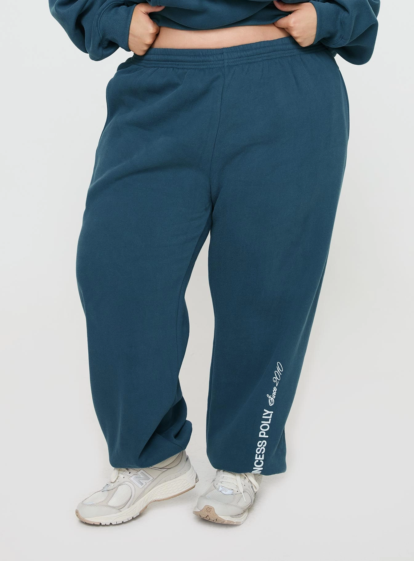 RegularFit Princess Polly Track Pants Block / Cursive Text Slate Curve
