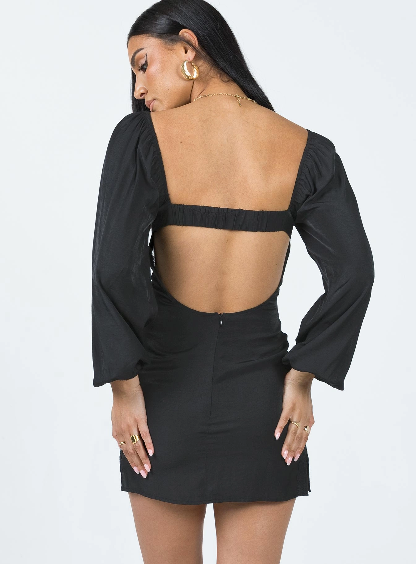 Teyana Mini Dress Black Stylish Pick