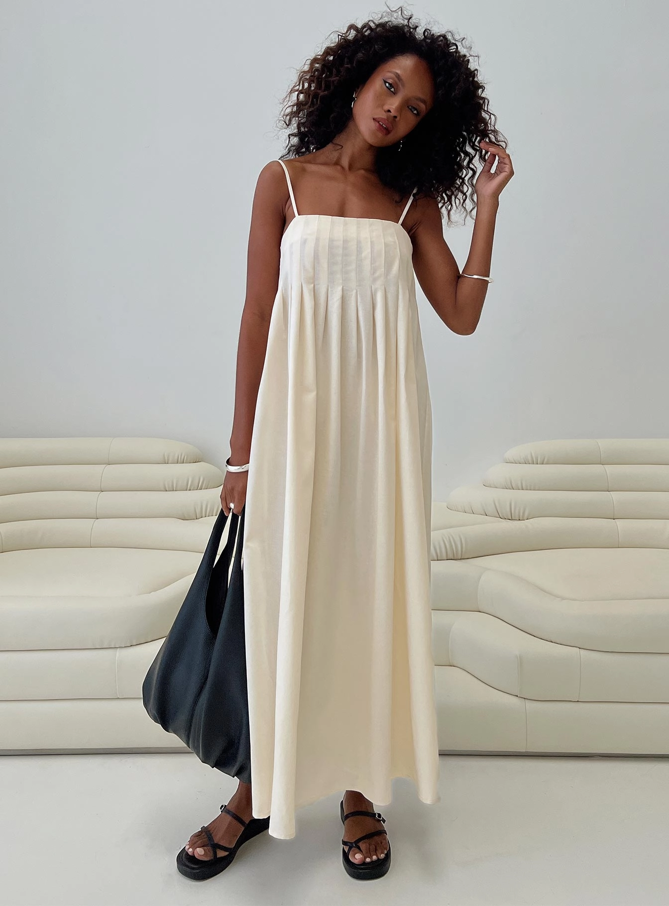 Frankye Maxi Dress Cream Simple Form
