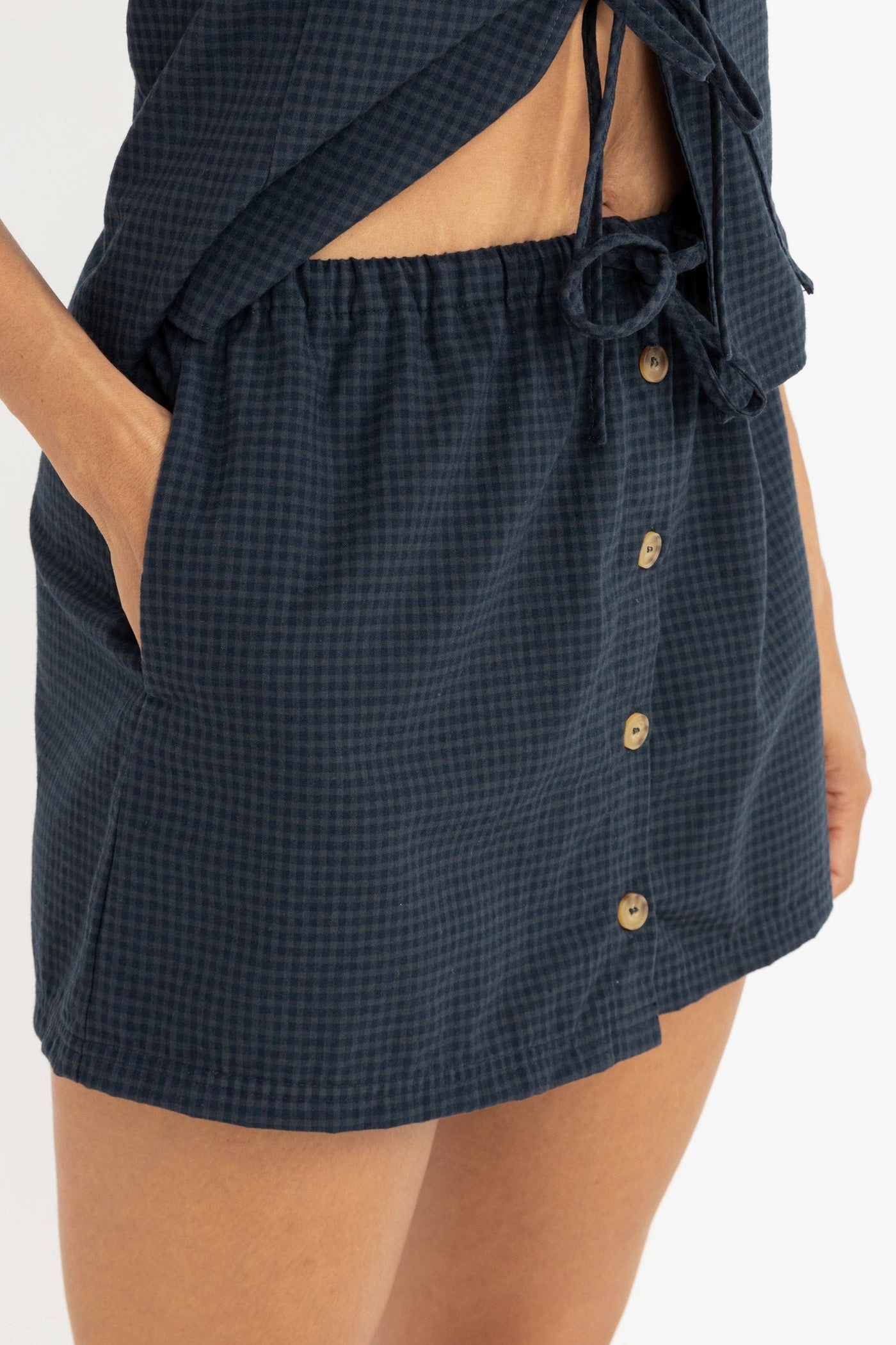 Louise Check Skort Navy Creative Fashion