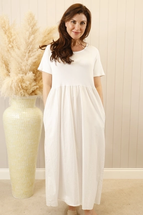 Pure Look Whimsical Mood Short Sleeve Venus Maxi Dress White