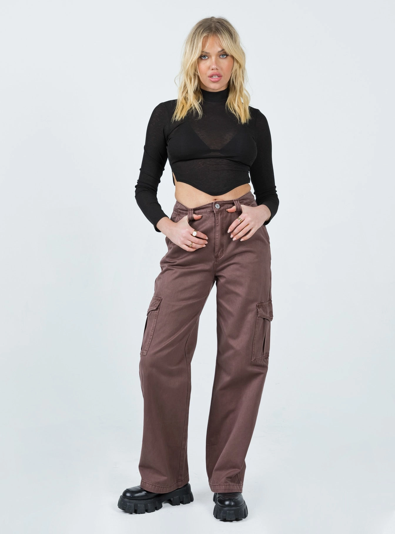 Casual Classic Abrand 94 High & Wide Cargo Cocoa