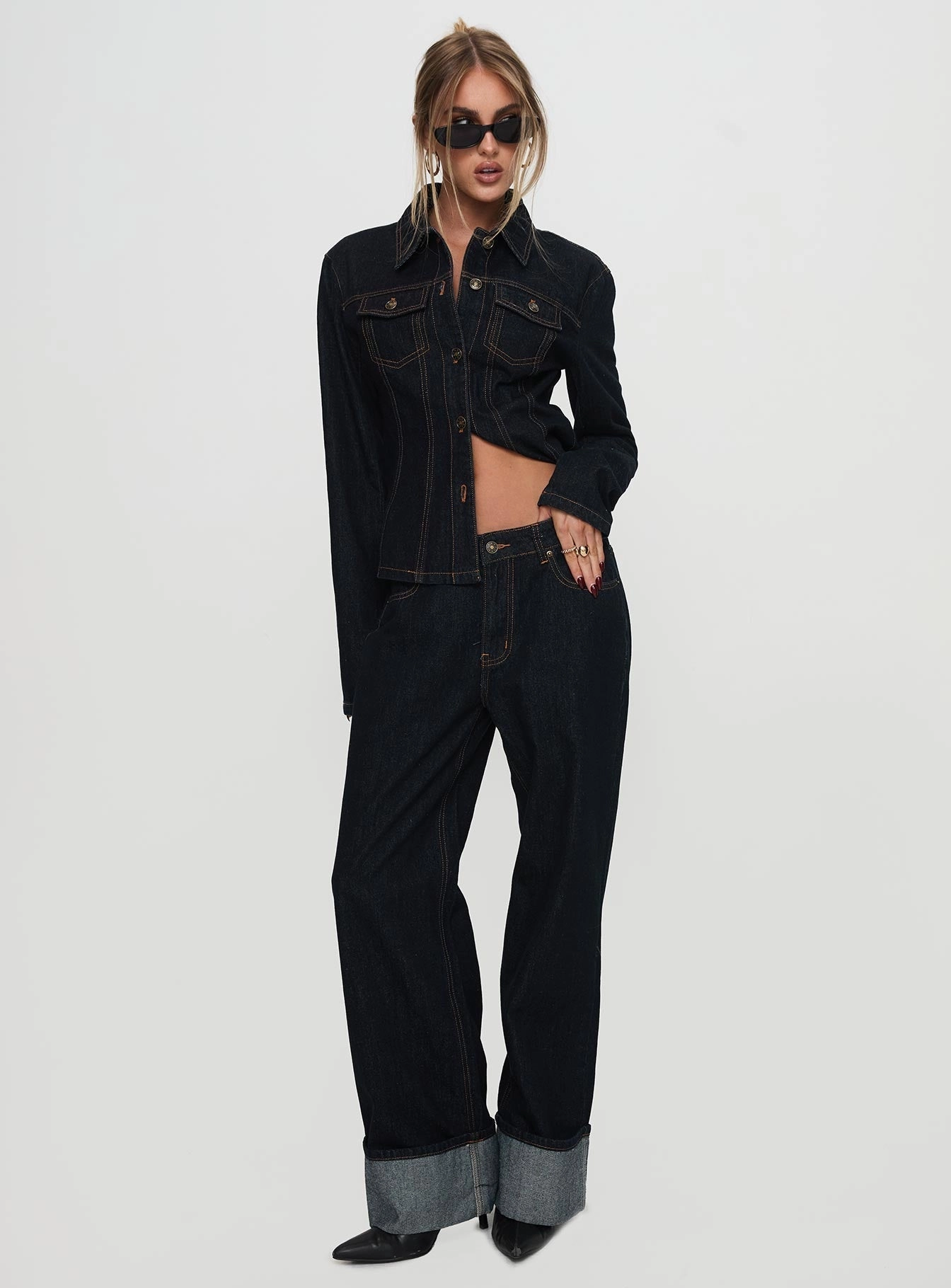 Top Model Low Rise Straight Leg Cuffed Jean Dark Denim Chill Friendly Wardrobe Choice