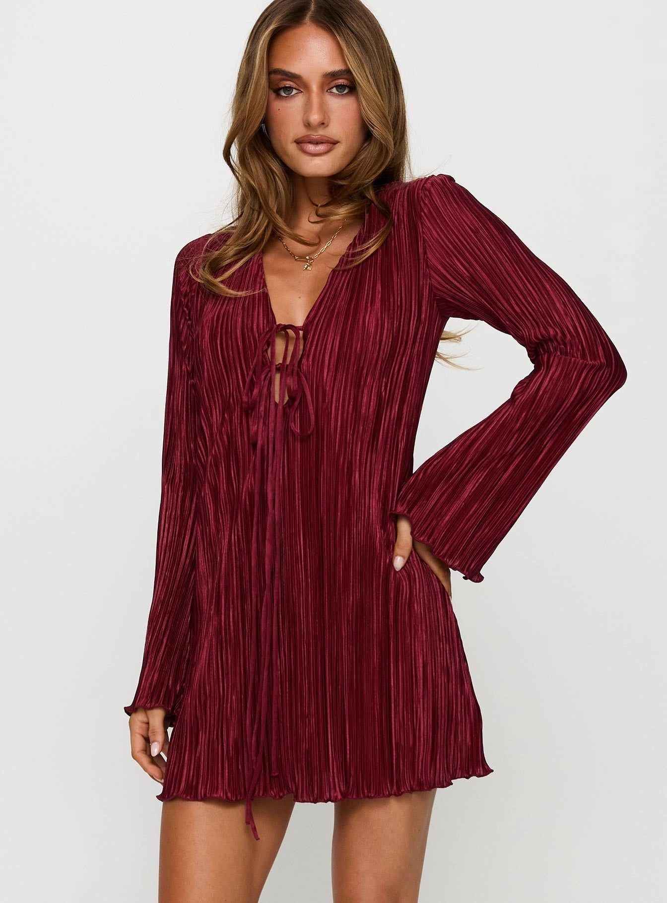 Smart and Stylish Date night Malop Long Sleeve Mini Dress Burgundy