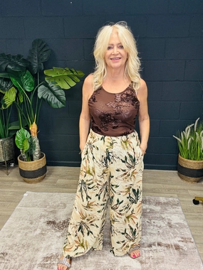 wrinkle free Everyday Layer Tropical Print Palazzo Trousers