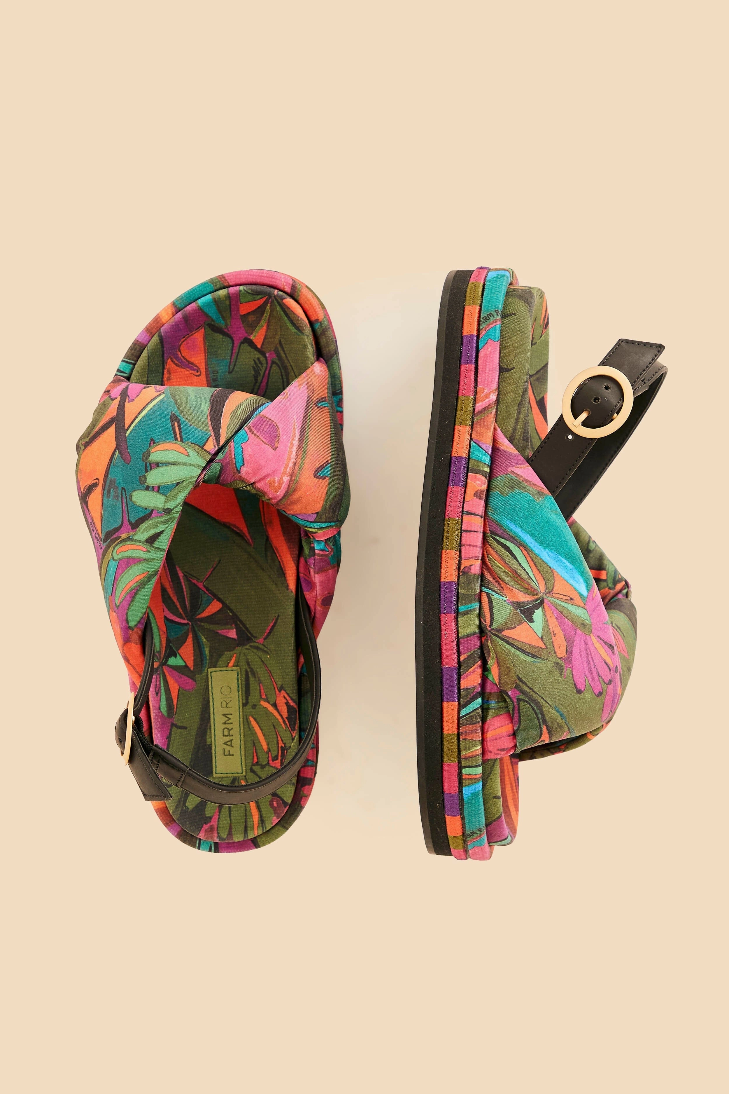 Comfortable Banana Leaves Puffy Flat Sandal