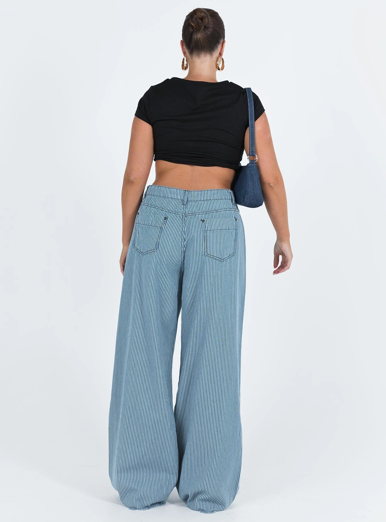 Eivissa Baggy Jeans Blue Denim Stripe Everyday Neutral Iconic Outfit