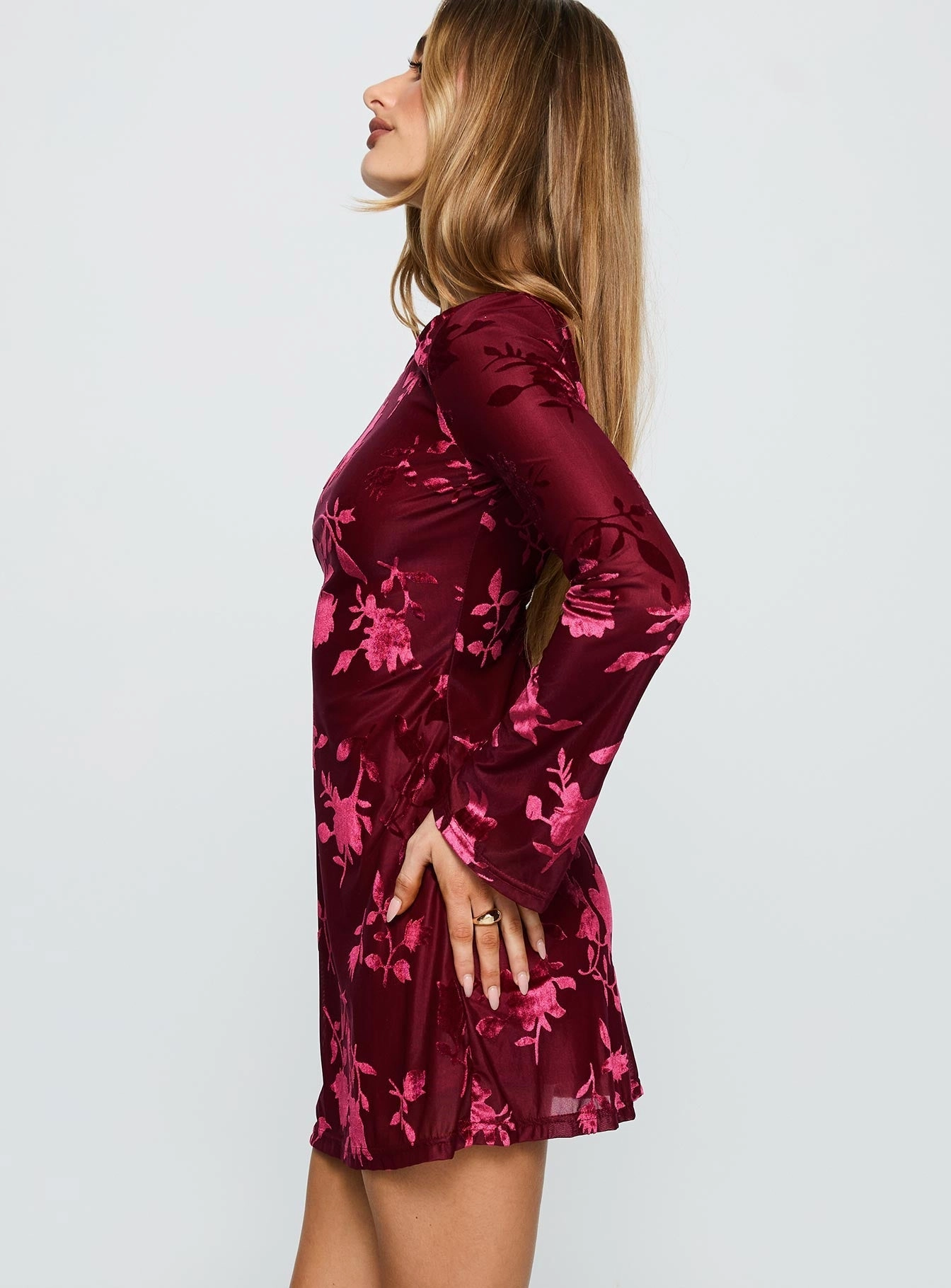 Soft Layers Lukea Long Sleeve Mini Dress Burgundy Burnout