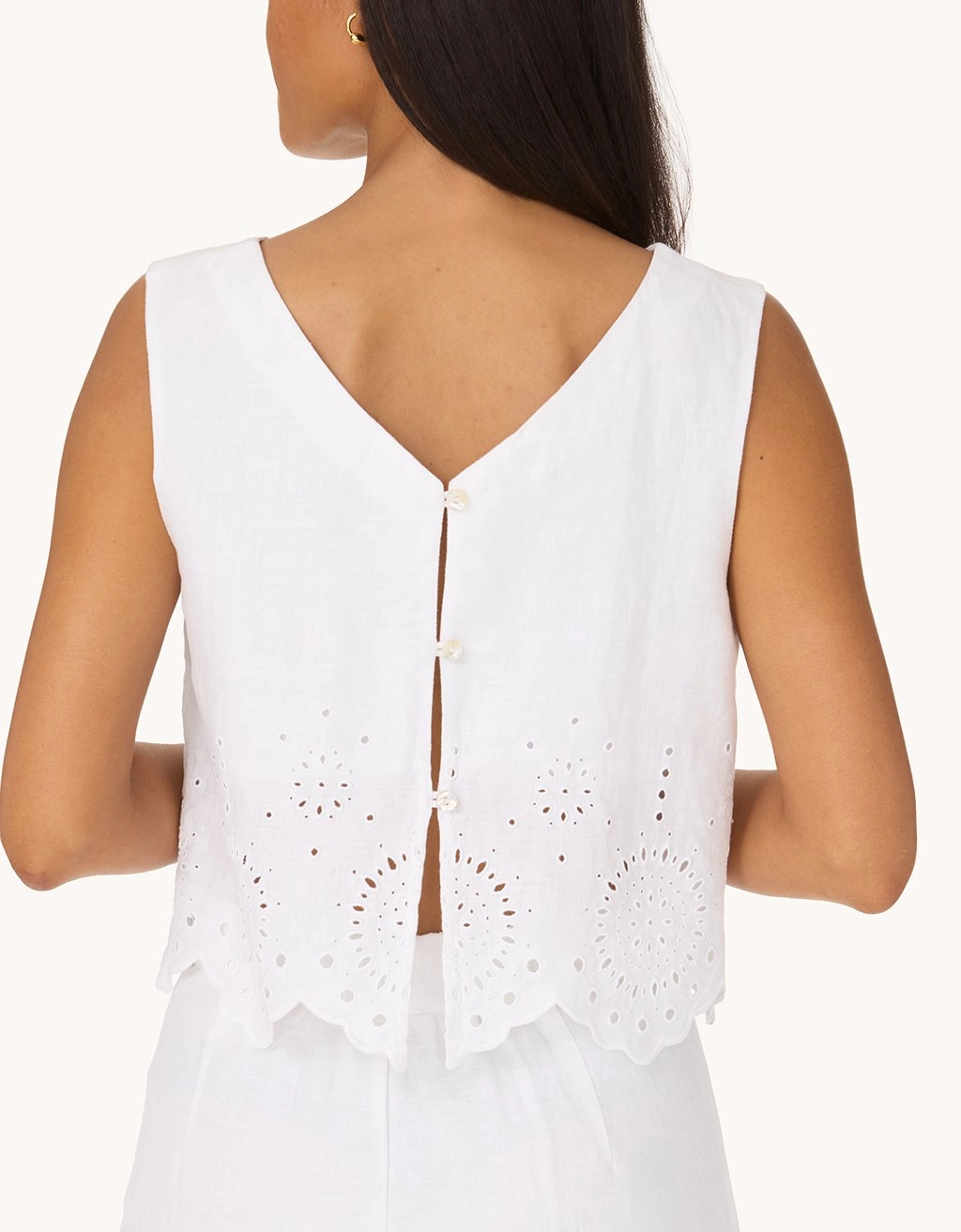 unsubscribed embroidered linen tank Tuckable Hem