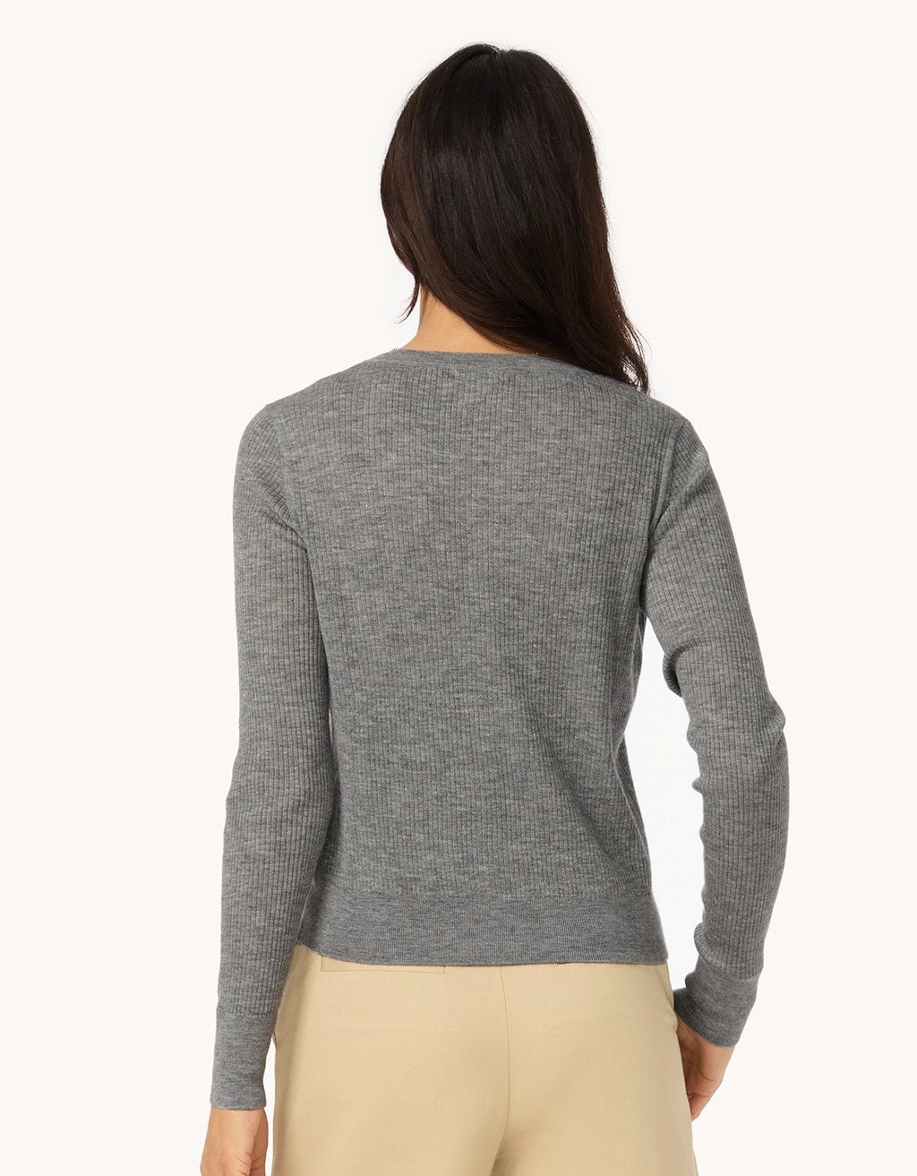Winter Essential unsubscribed lightweight ribbed cashmere cardigan