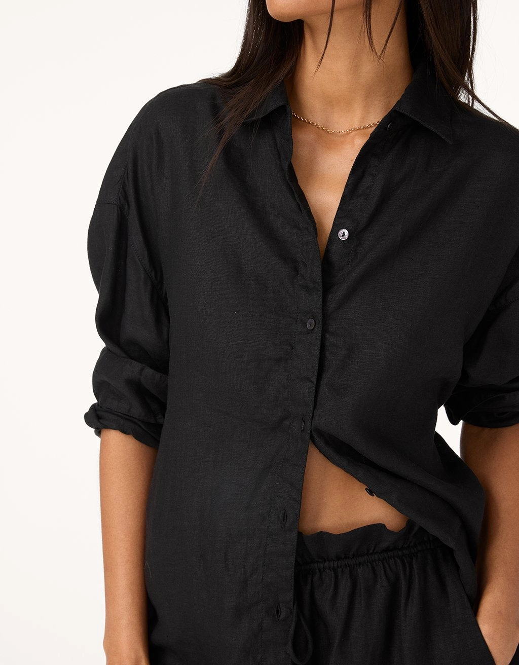 Tagless Design Picnic Outfit unsubscribed linen button down