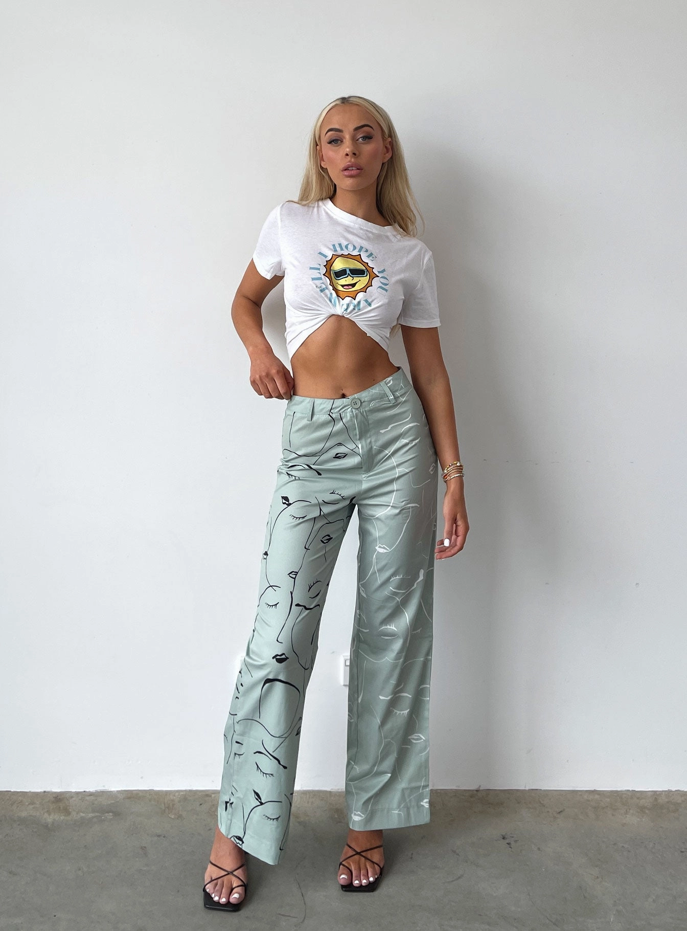 Face It Pants Green Flex Wear Design Snug Waist