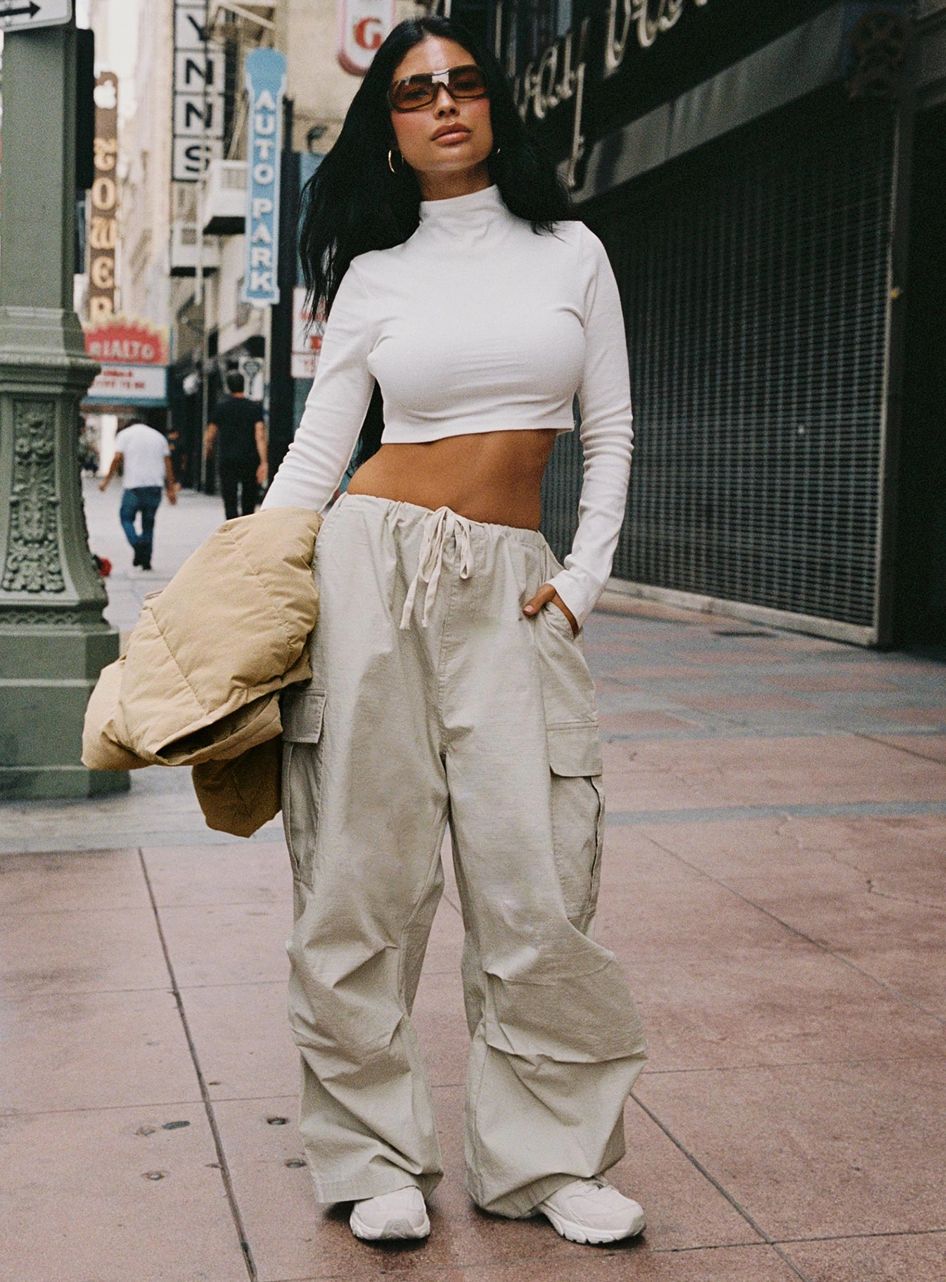 Casual Wearable Easy Fit Utility Pant Stone