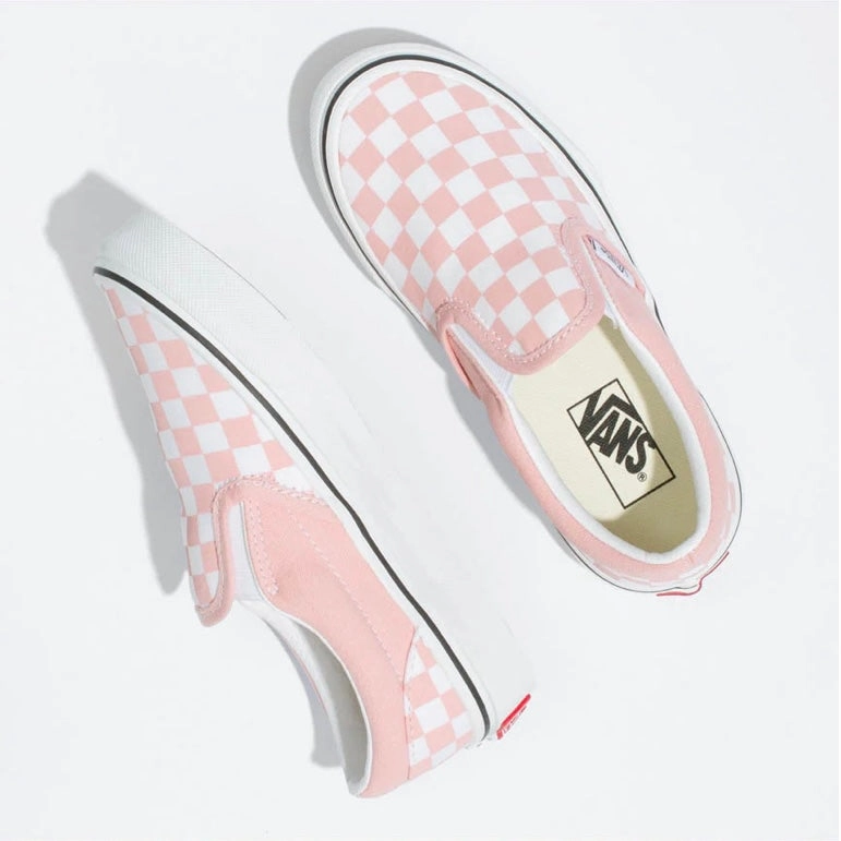 VANS Pink/White Checkerboard Classic Slip-On Youth Sneaker Slim Look