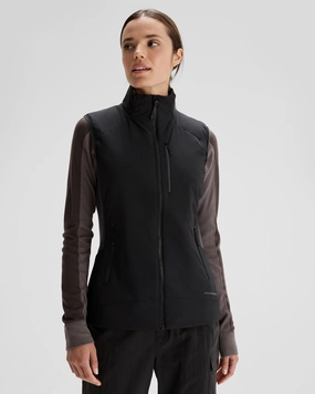 Reinforced Stress Points Women's Seeker PrimaLoft? Active Vest - Black Stingray