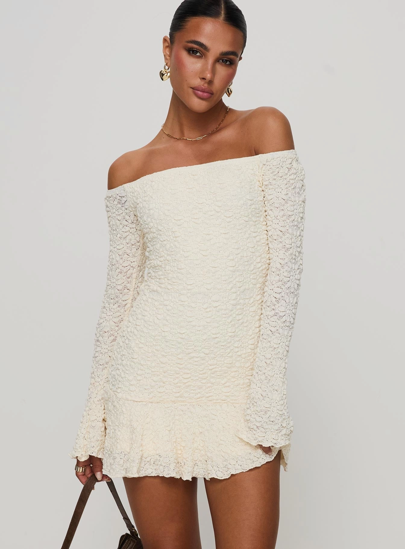 Vancesca Long Sleeve Mini Dress Cream Relax Motion