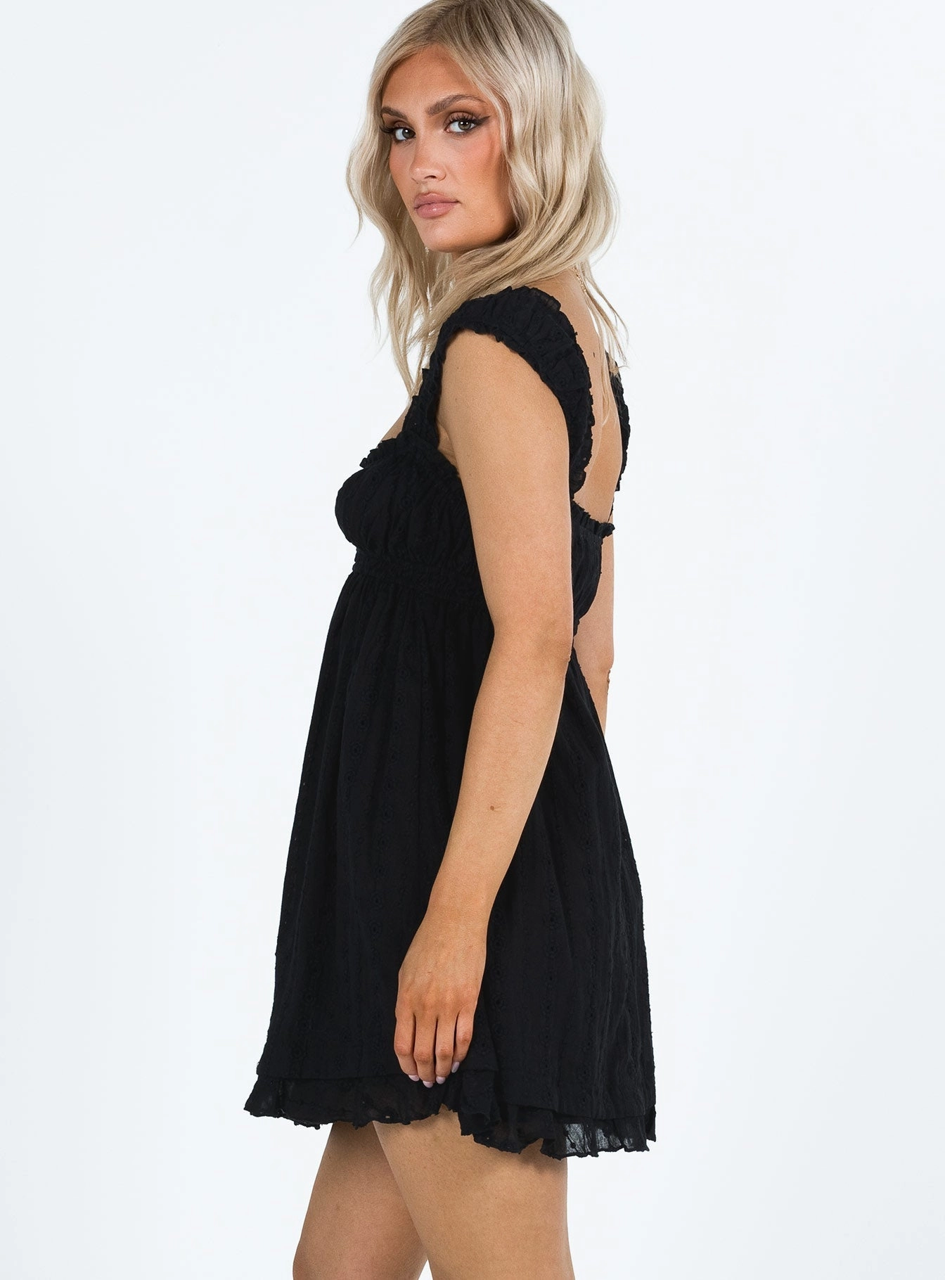 Carlita Mini Dress Black Flattering Lines
