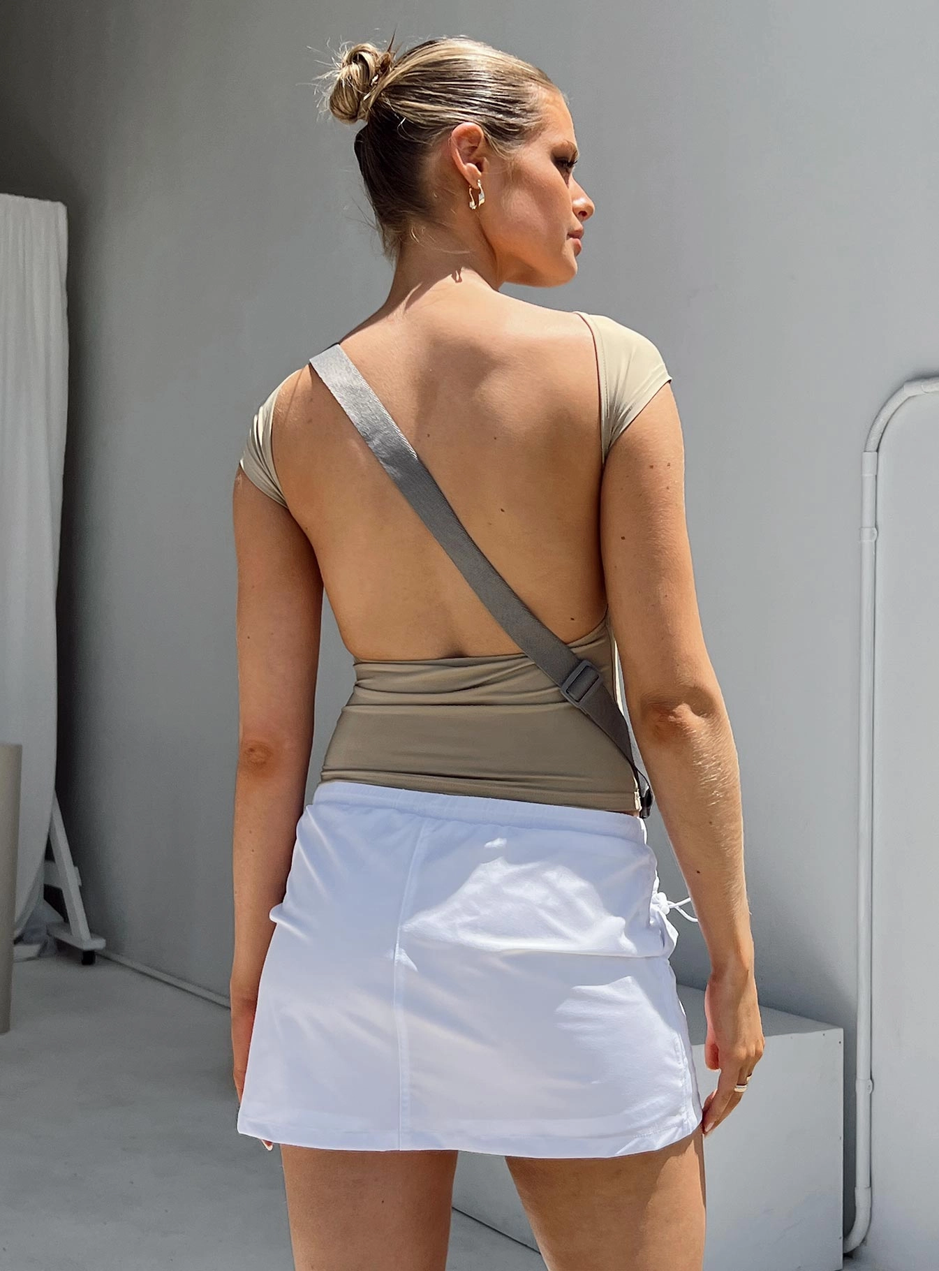 Soft Tones Simple Flow Valery Parachute Mini Skirt White