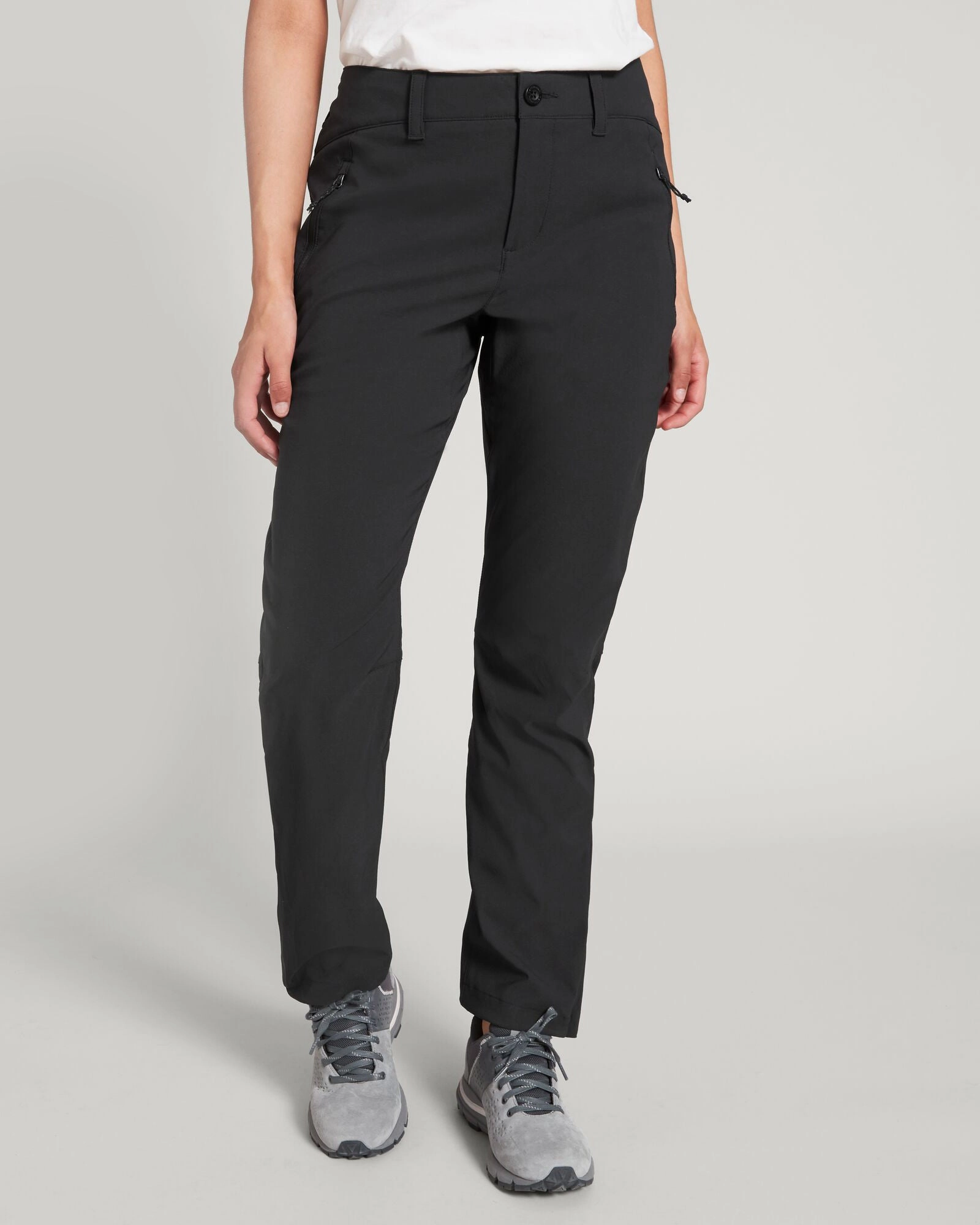 No Frills Fit Versatile Fashion Women's Aysen Pants - Black