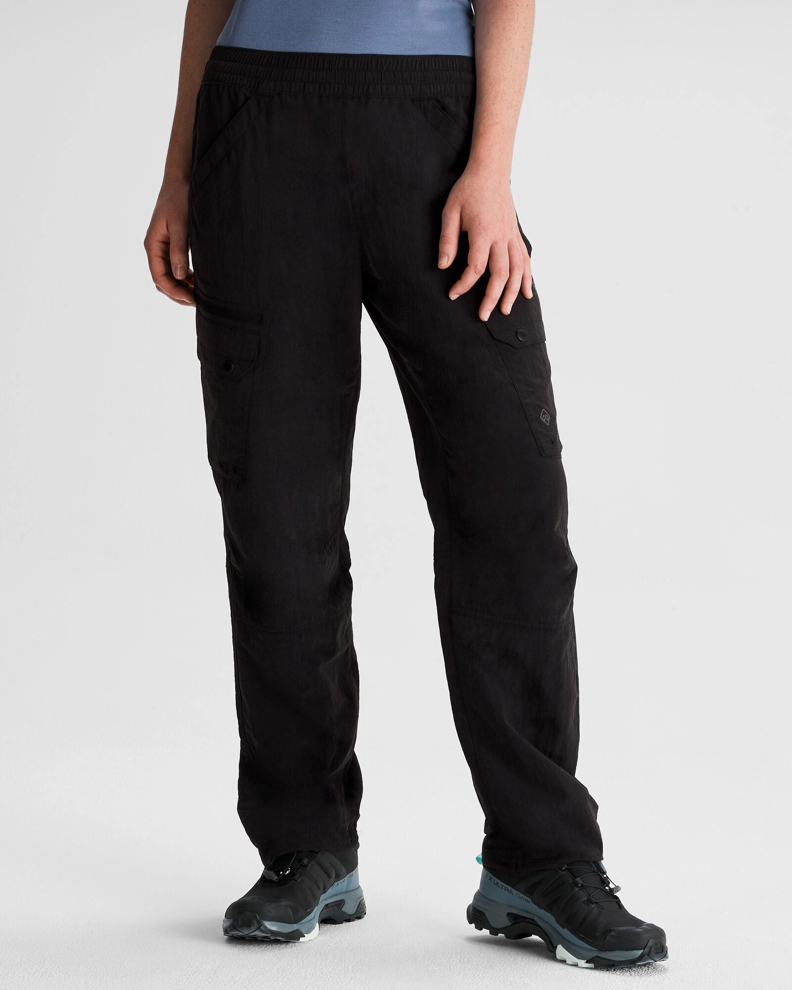 Women's EVRY-Day Cargo Pants - Black Athletic Fit Timeless Design