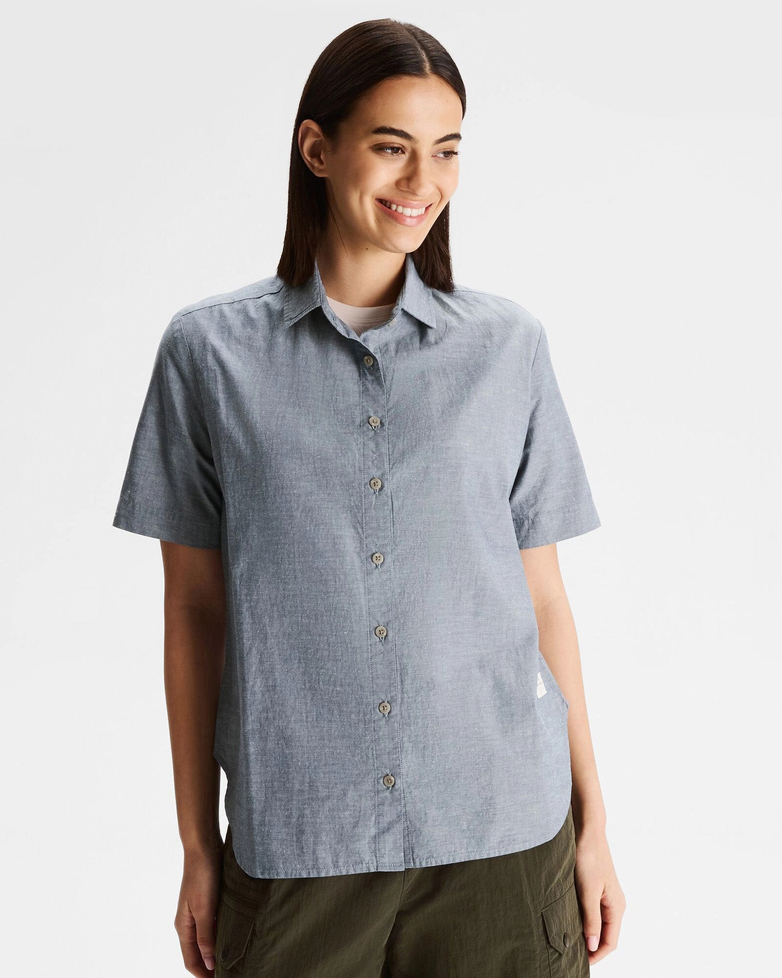 Women's Flaxton LT Short Sleeve Shirt - Chambray Blue holiday season