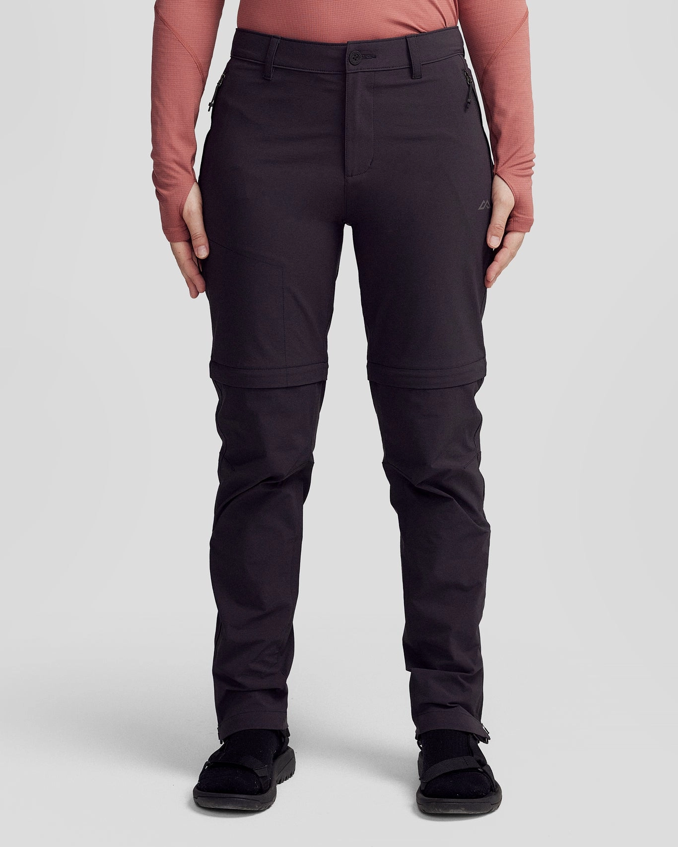 High-rise waist Minimal Fit Women??s Ridge Convertible Pants - Black Stingray