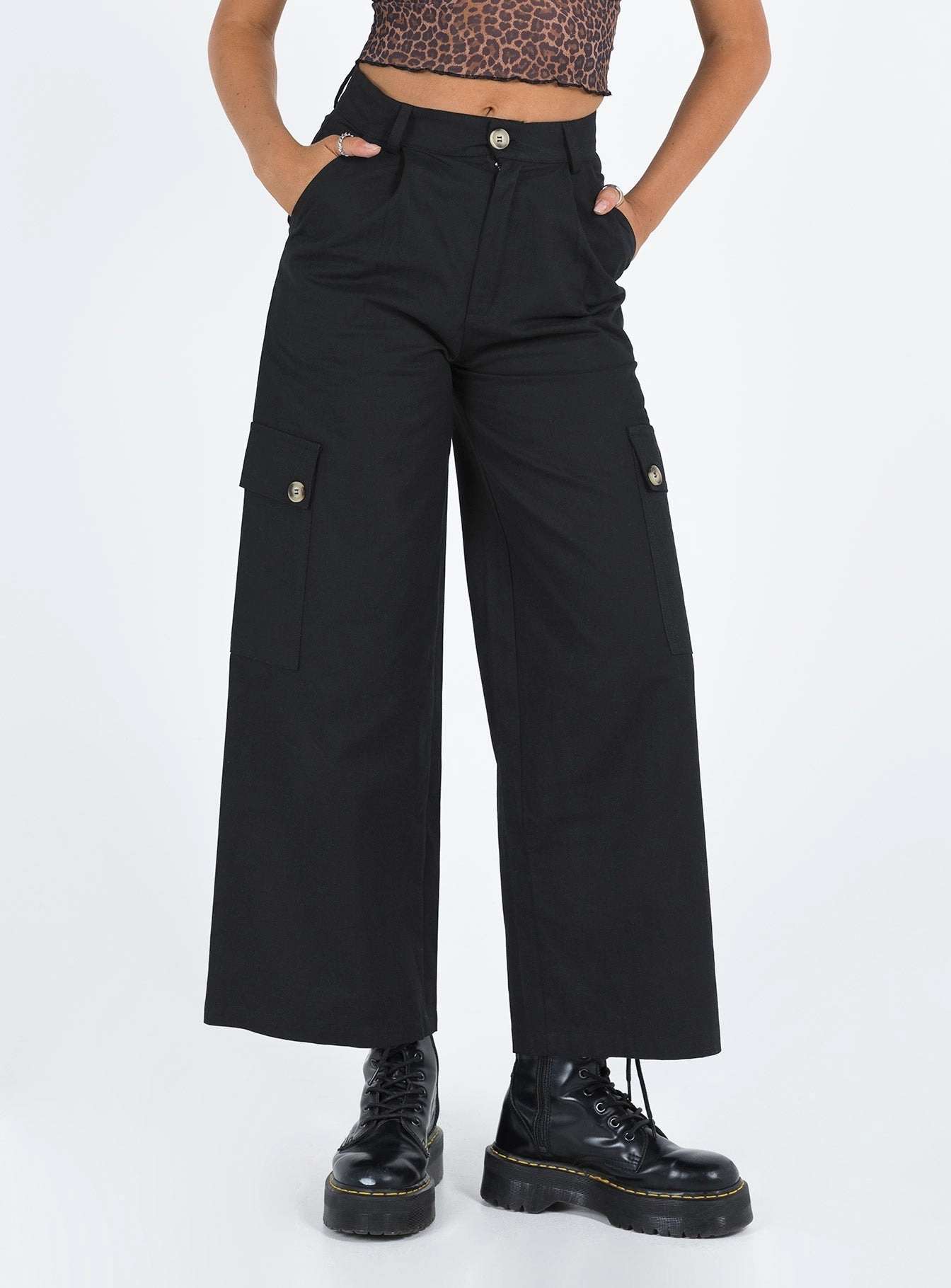 Worley Cargo Pants Black Moisture Wicking Fabric Multi Pocket System